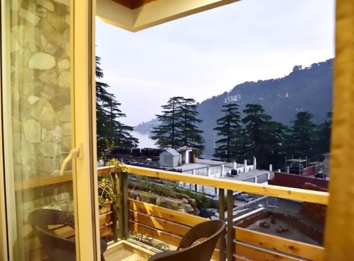 ناينيتال Season Hotel المظهر الخارجي الصورة